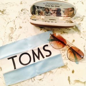 Toms aviator sunglasses
